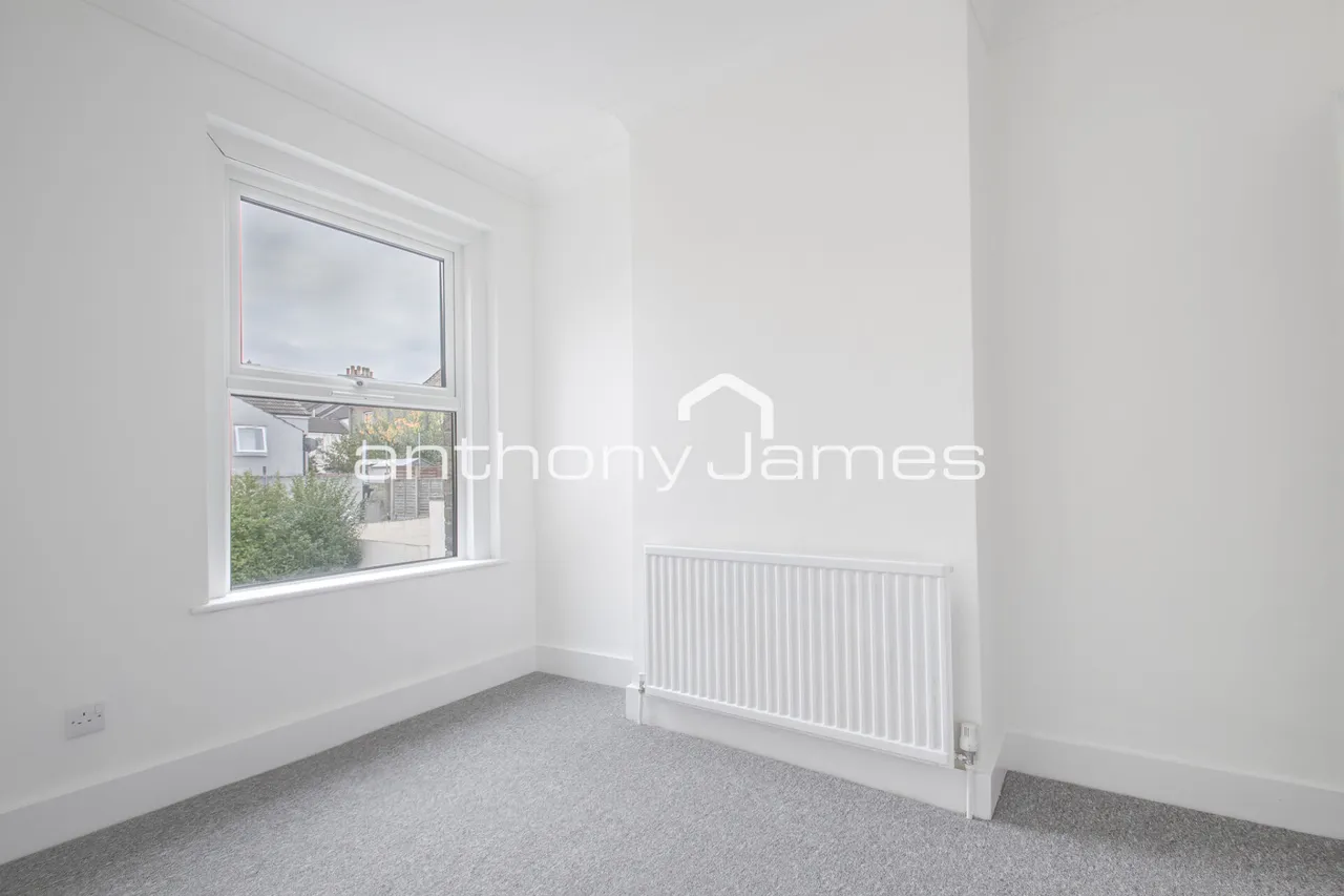 Coxwell Road, London, photo 9