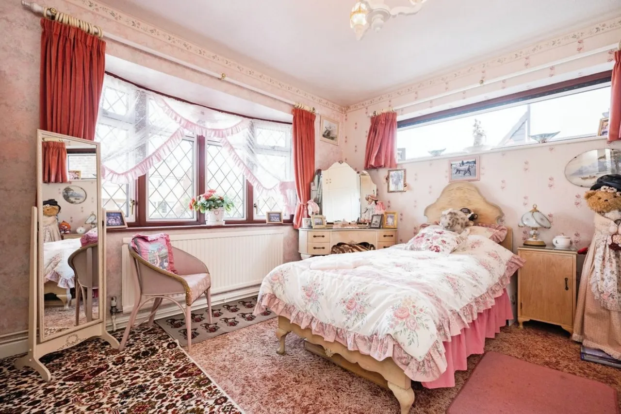 Paddock Close, Castle Donington, photo 12