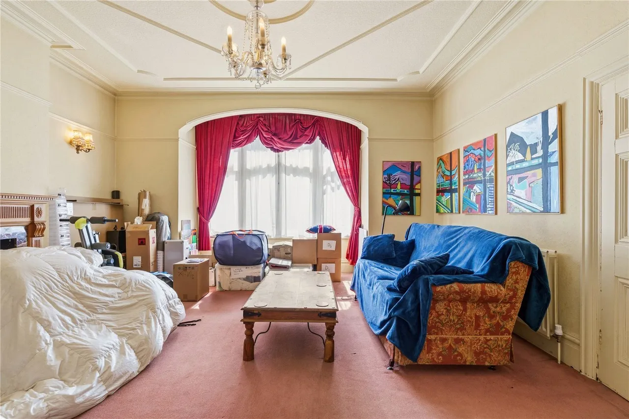 Fernwood Avenue, London, SW16, photo 5