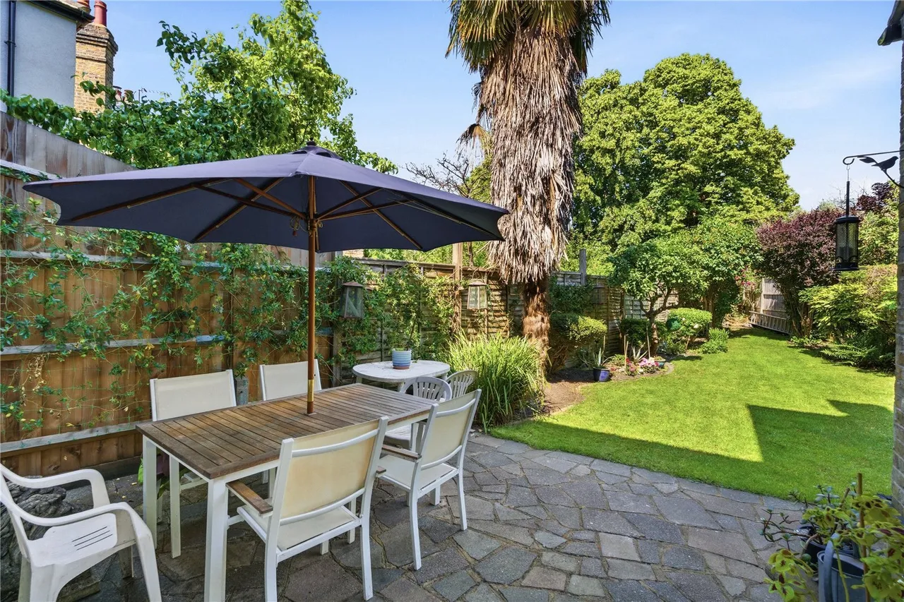 Fernwood Avenue, London, SW16, photo 11