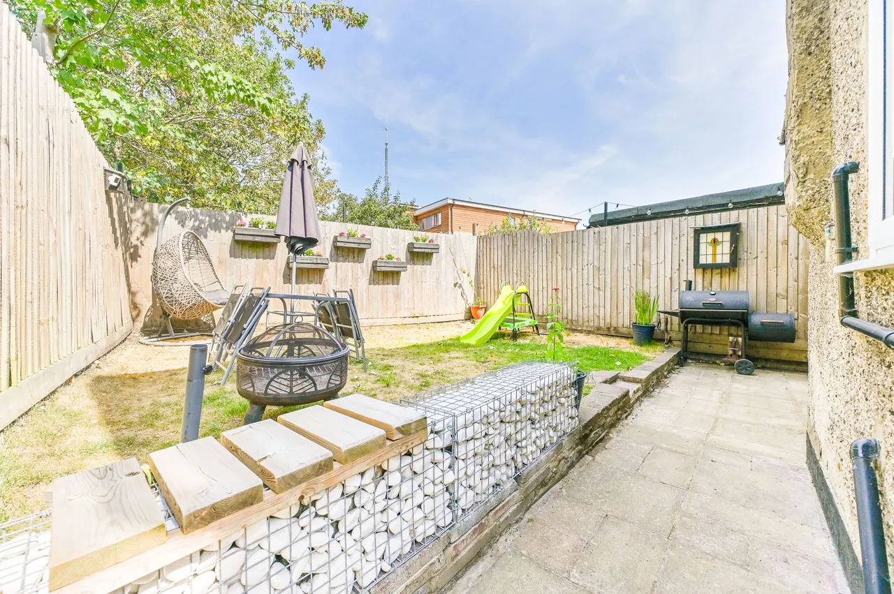 2a Wharncliffe Gardens, London, photo 3