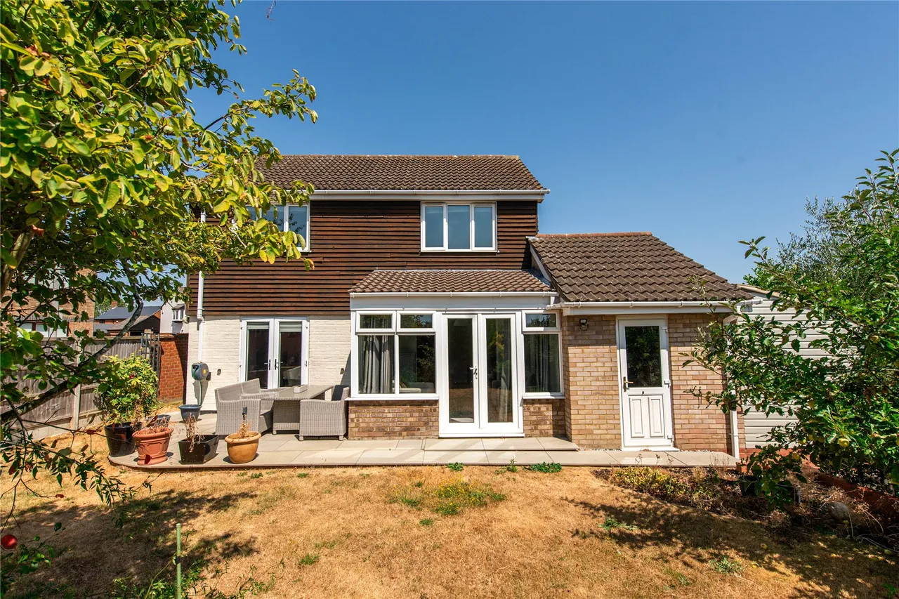 3 bed property for sale, Foxhill, Olney, MK46