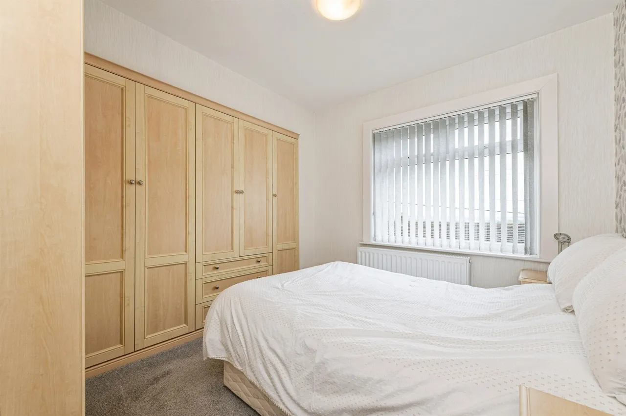 Kirkgate, Hanging Heaton, Batley, photo 9