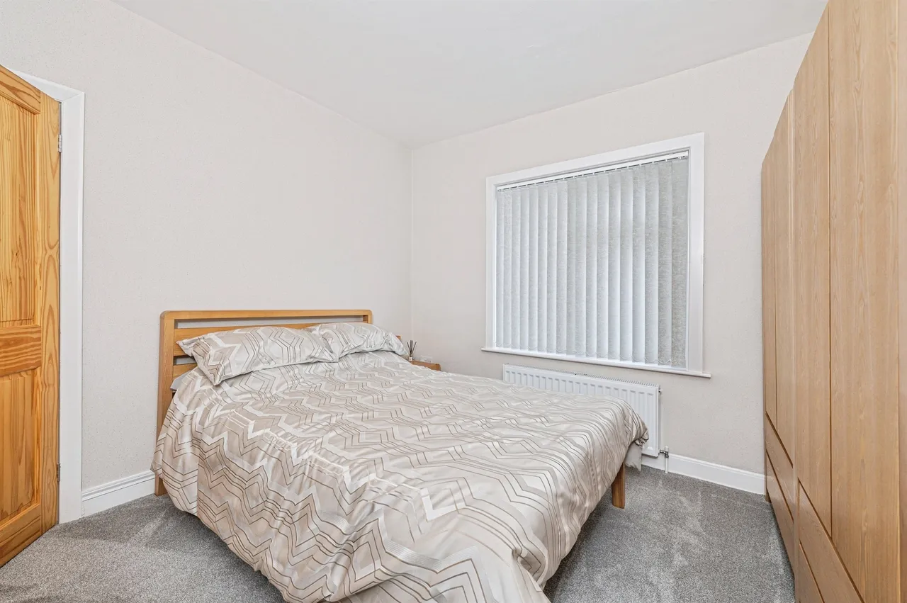 Kirkgate, Hanging Heaton, Batley, photo 11