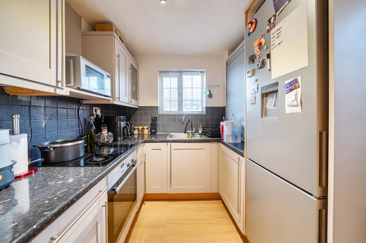 Newcombe Rise, Yiewsley, UB7, photo 4