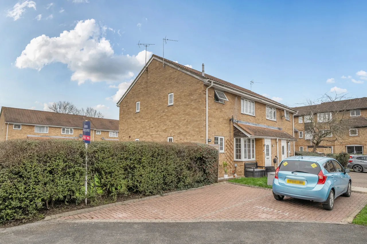 Newcombe Rise, Yiewsley, UB7, photo 9