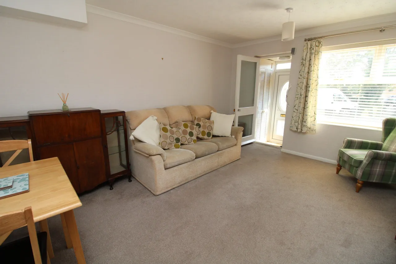 Crediton Close, Bedford, Bedford, MK40 3DU, photo 6