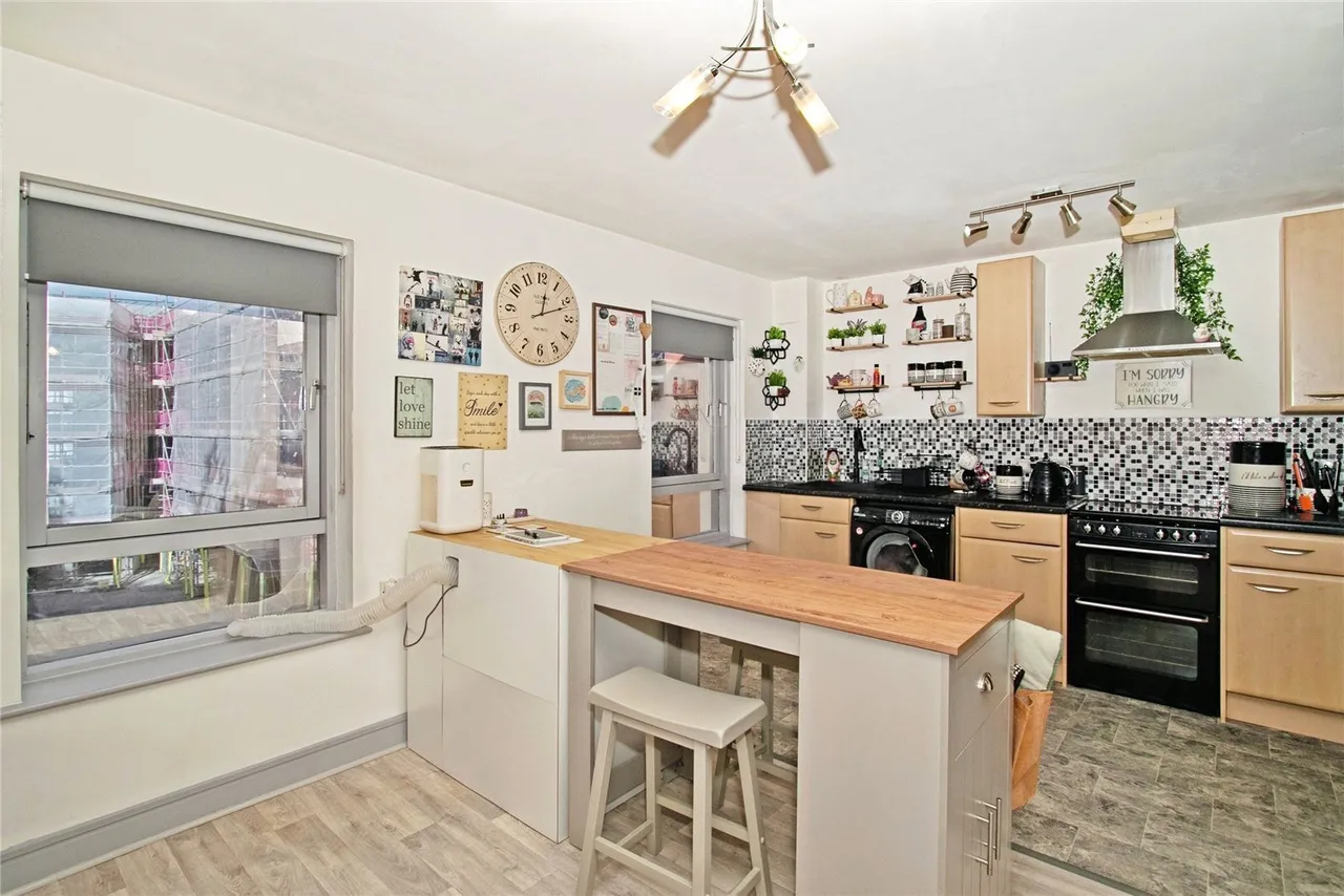 Tresawya Drive, Truro, TR1, photo 2