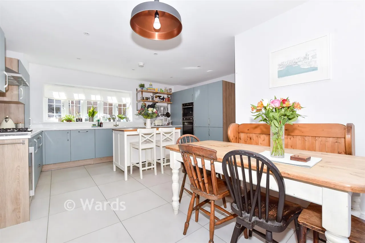Fairfield Close, Tonbridge, TN11, photo 16