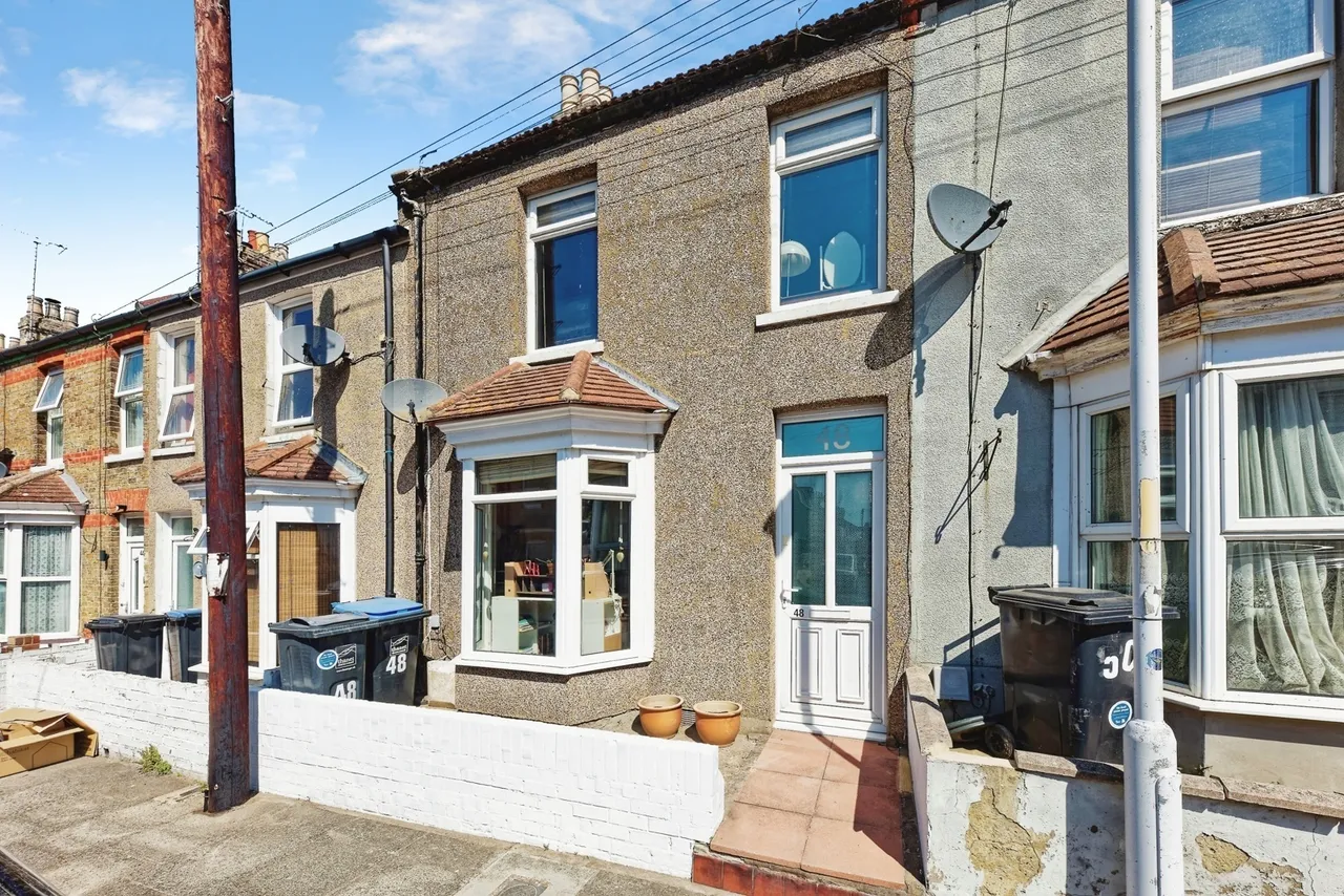 2 bed house for sale, Buckingham Road, Margate, CT9