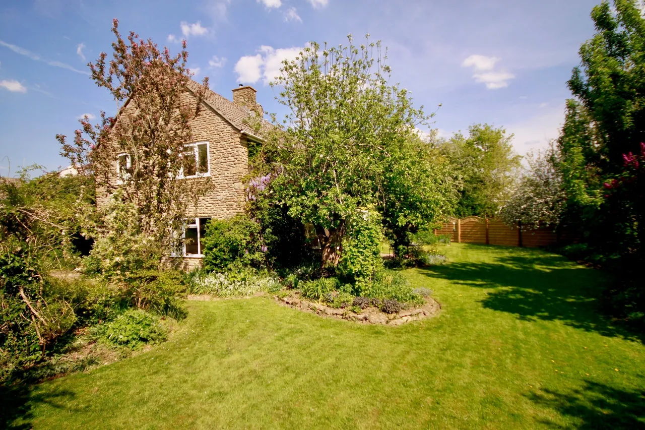 Hankerton, Malmesbury, SN16, photo 10