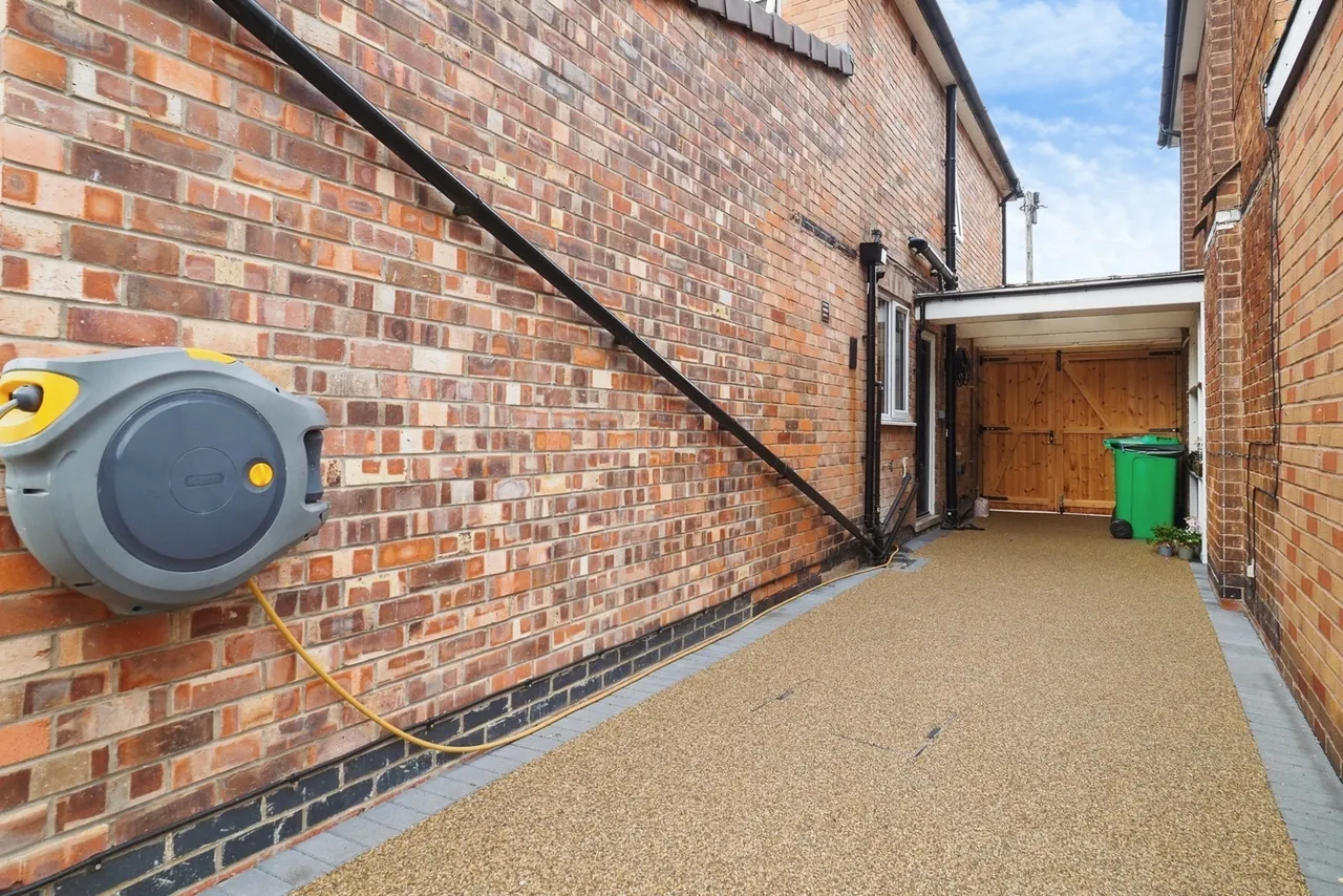 Arleston Drive, Wollaton, Nottingham, NG8, photo 19