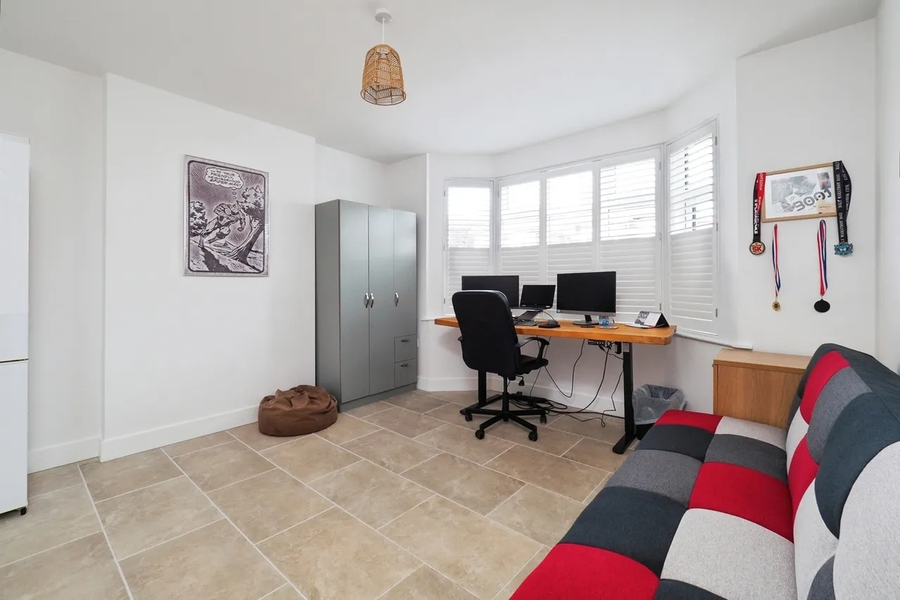 Arleston Drive, Wollaton, Nottingham, NG8, photo 10