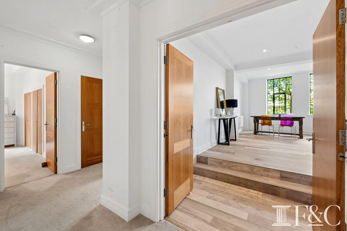 Somerville Avenue, London, SW13, photo 8