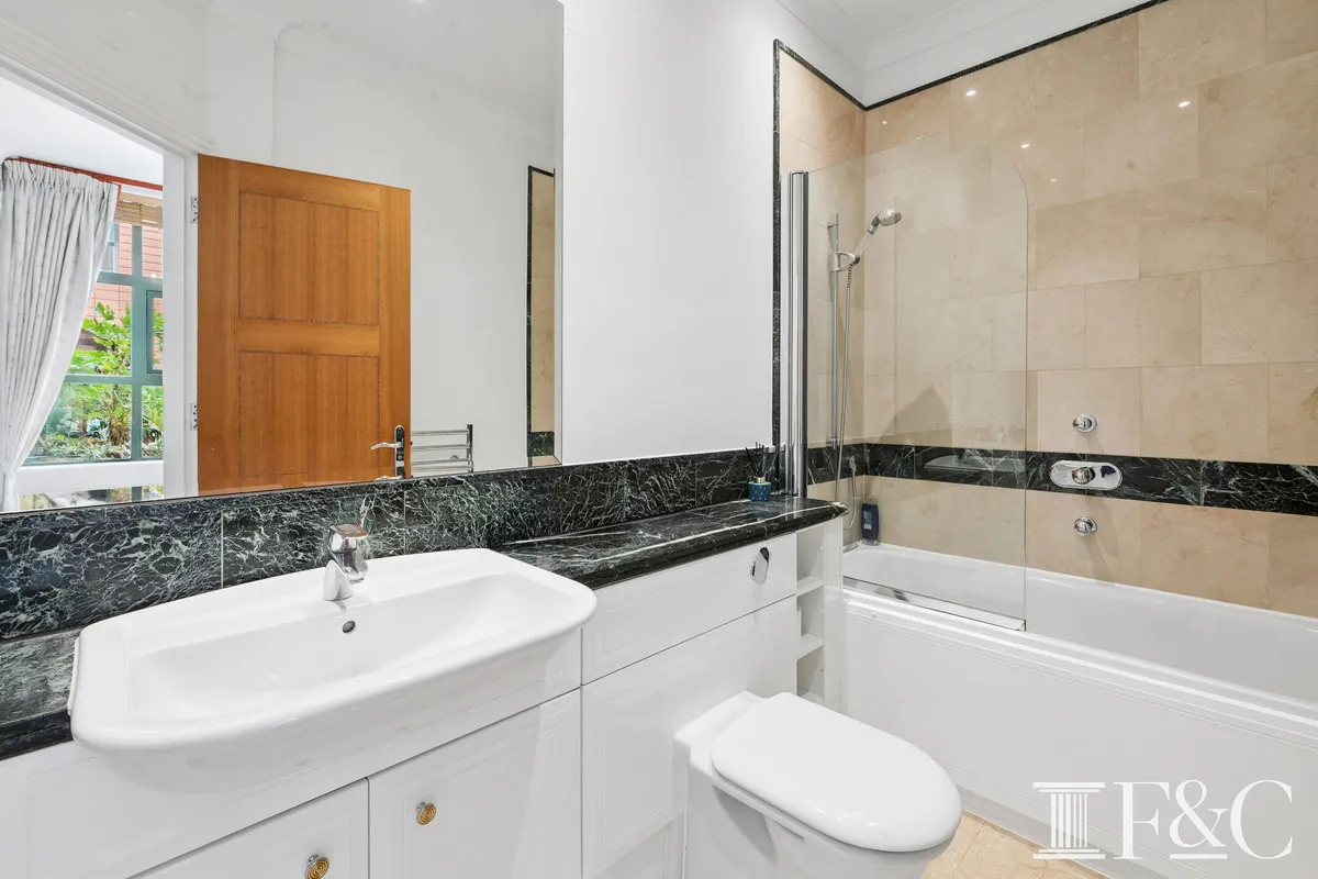 Somerville Avenue, London, SW13, photo 11