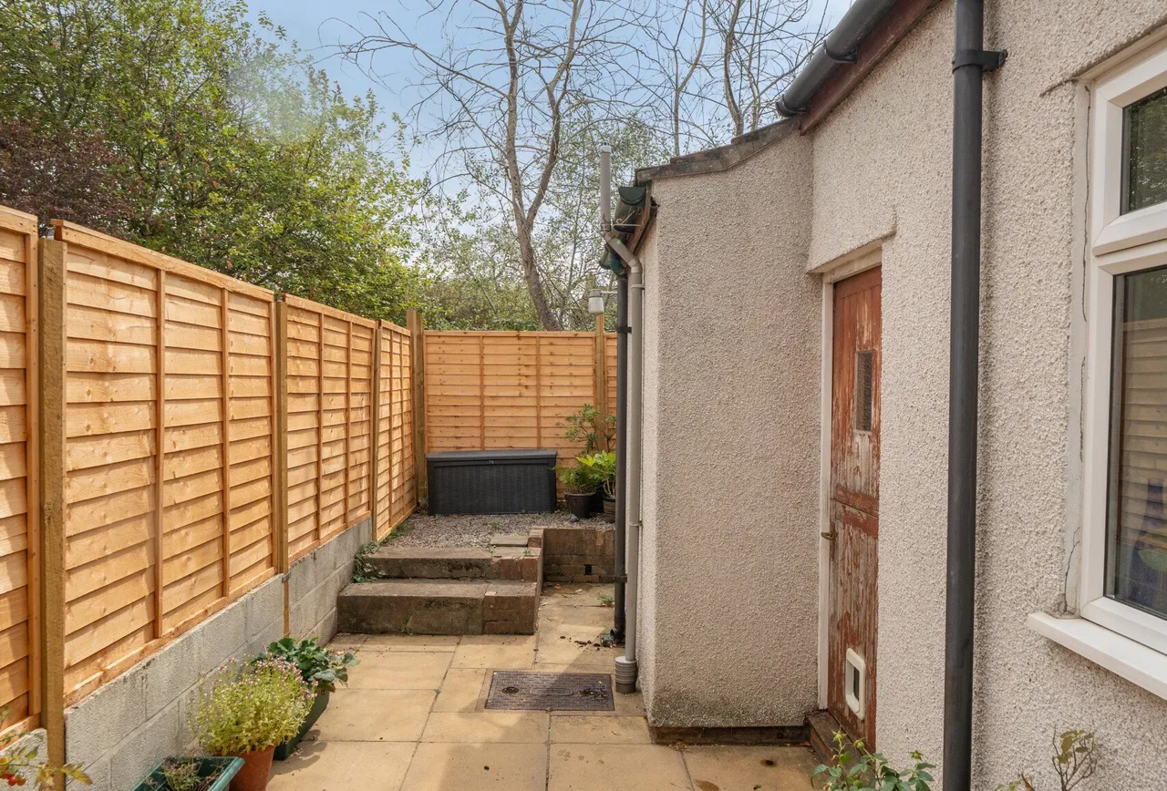 Poplar Road, Gloucestershire, Warmley, BS30 5JU, photo 14