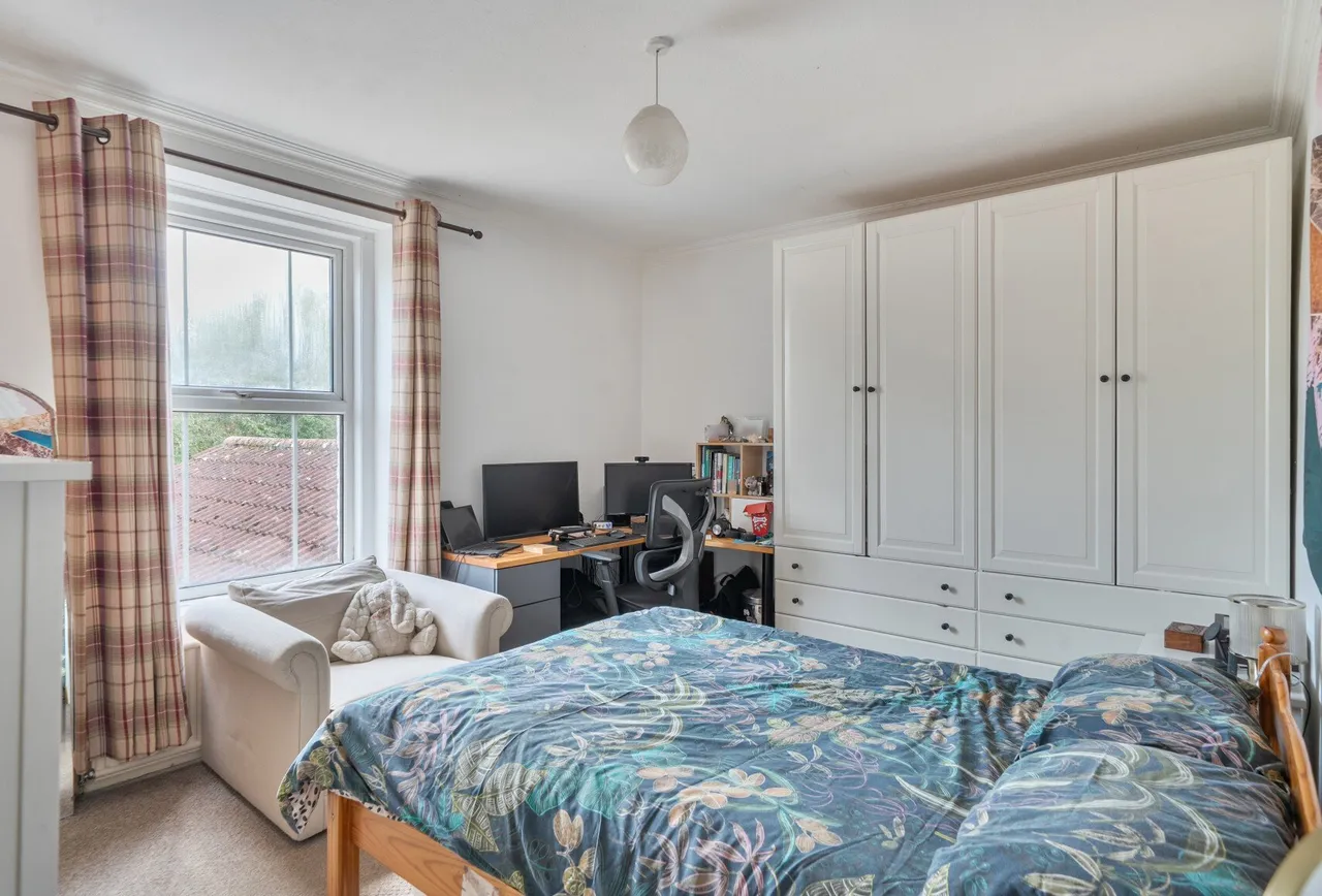 Poplar Road, Gloucestershire, Warmley, BS30 5JU, photo 9