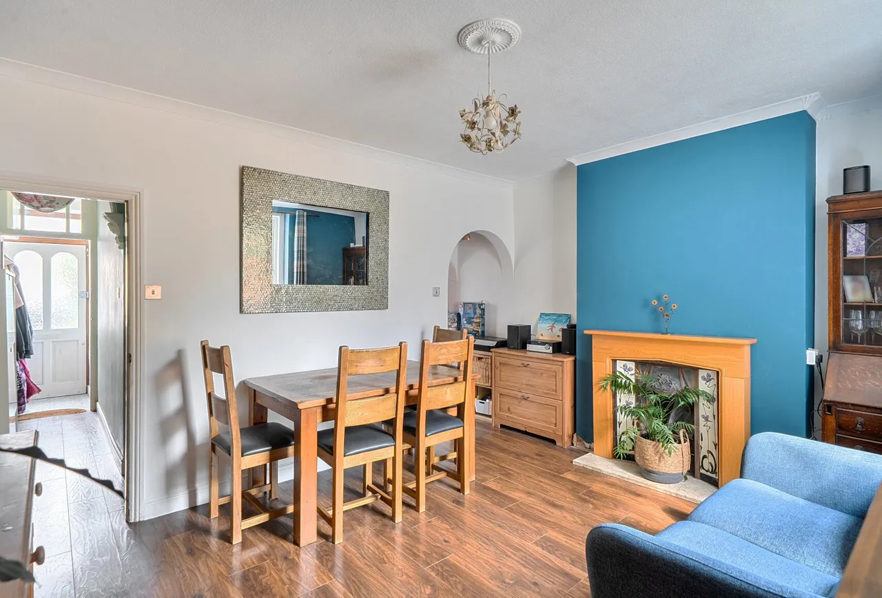 Poplar Road, Gloucestershire, Warmley, BS30 5JU, photo 3