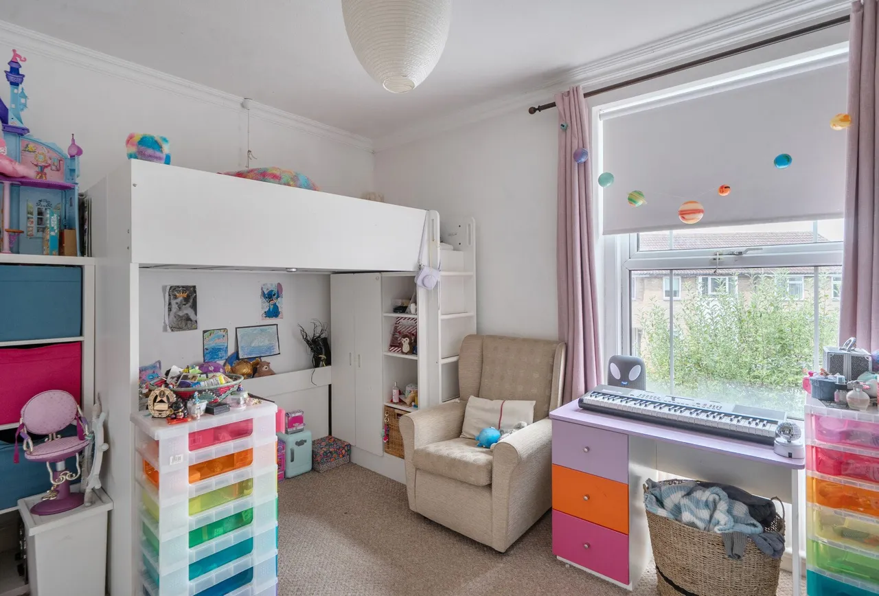 Poplar Road, Gloucestershire, Warmley, BS30 5JU, photo 10