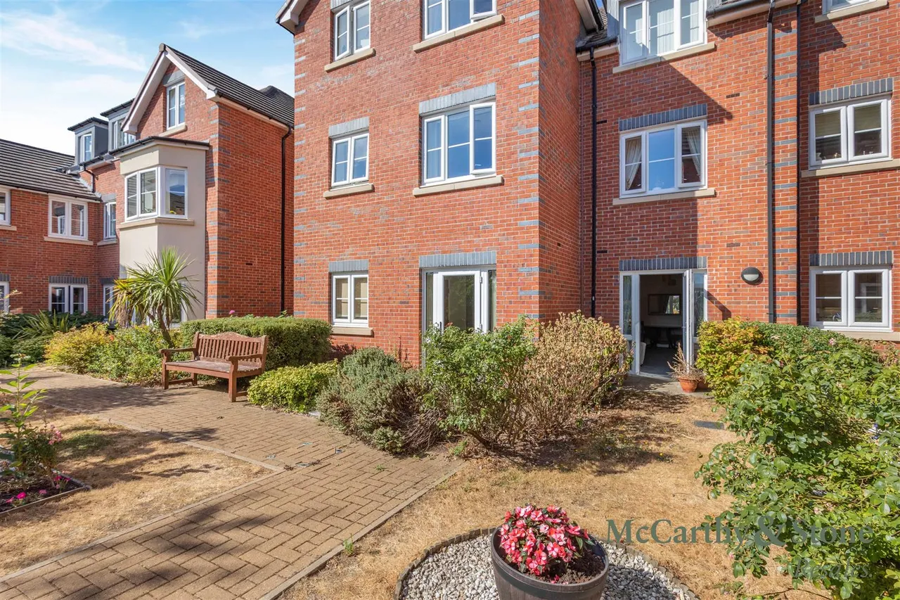Tresham Close, Kettering, NN15, photo 7
