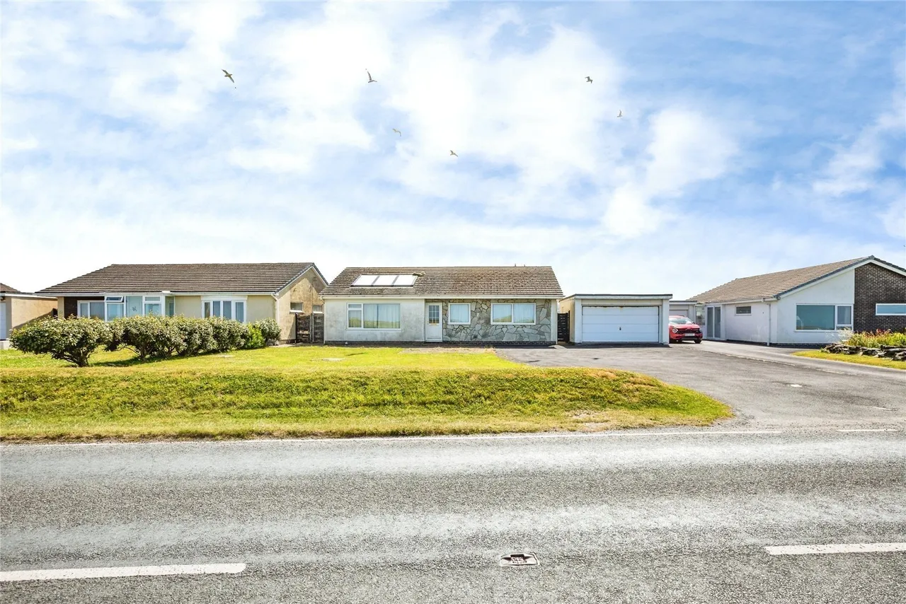 Ynyslas, Borth, SY24, photo 2