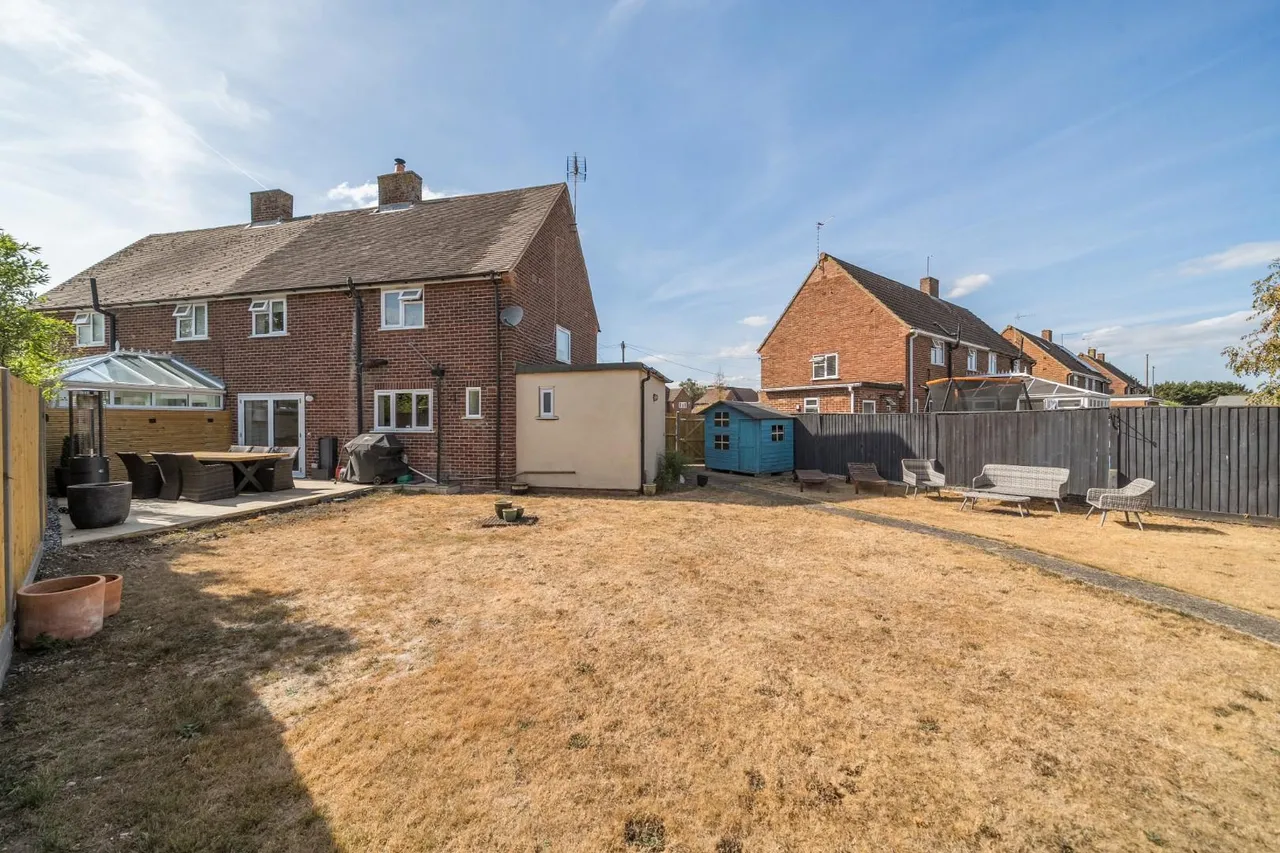 St. Peters Close, Old Windsor, photo 6