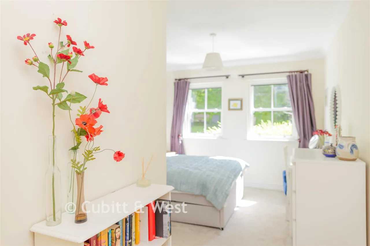Beech Road, Reigate, RH2, photo 11