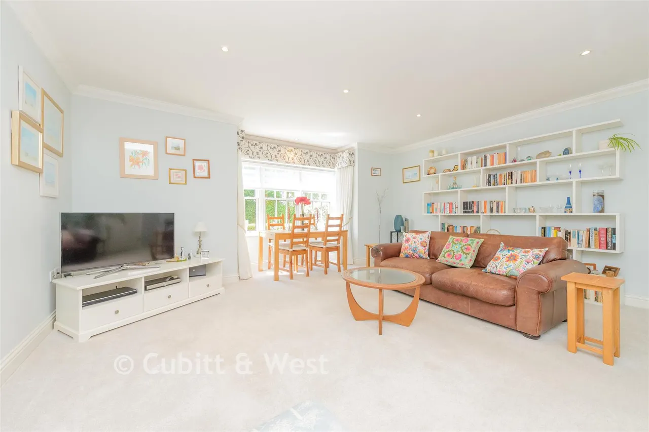 Beech Road, Reigate, RH2, photo 2