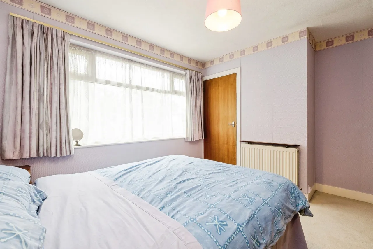 Chase House Gardens, Hornchurch, RM11, photo 10