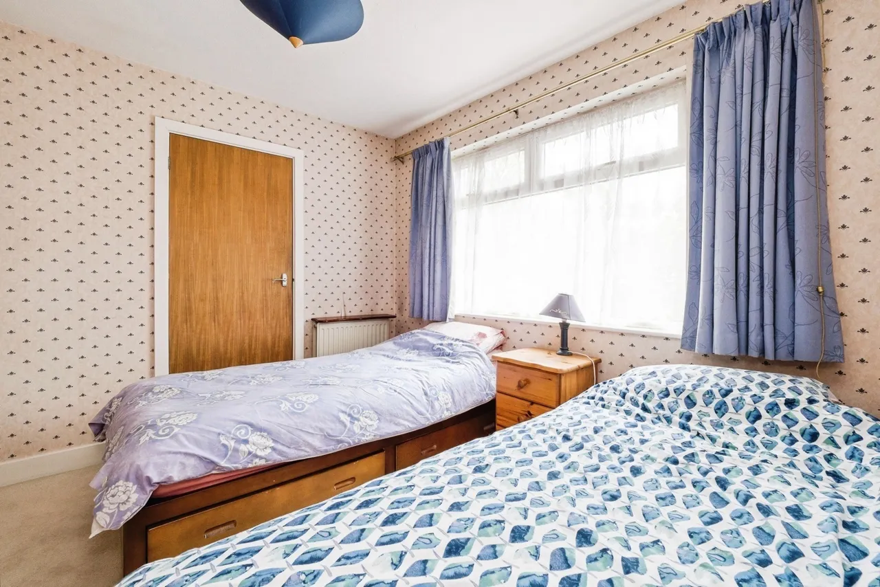 Chase House Gardens, Hornchurch, RM11, photo 28