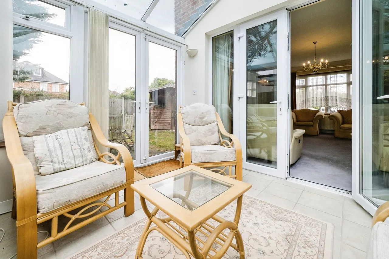 Chase House Gardens, Hornchurch, RM11, photo 20