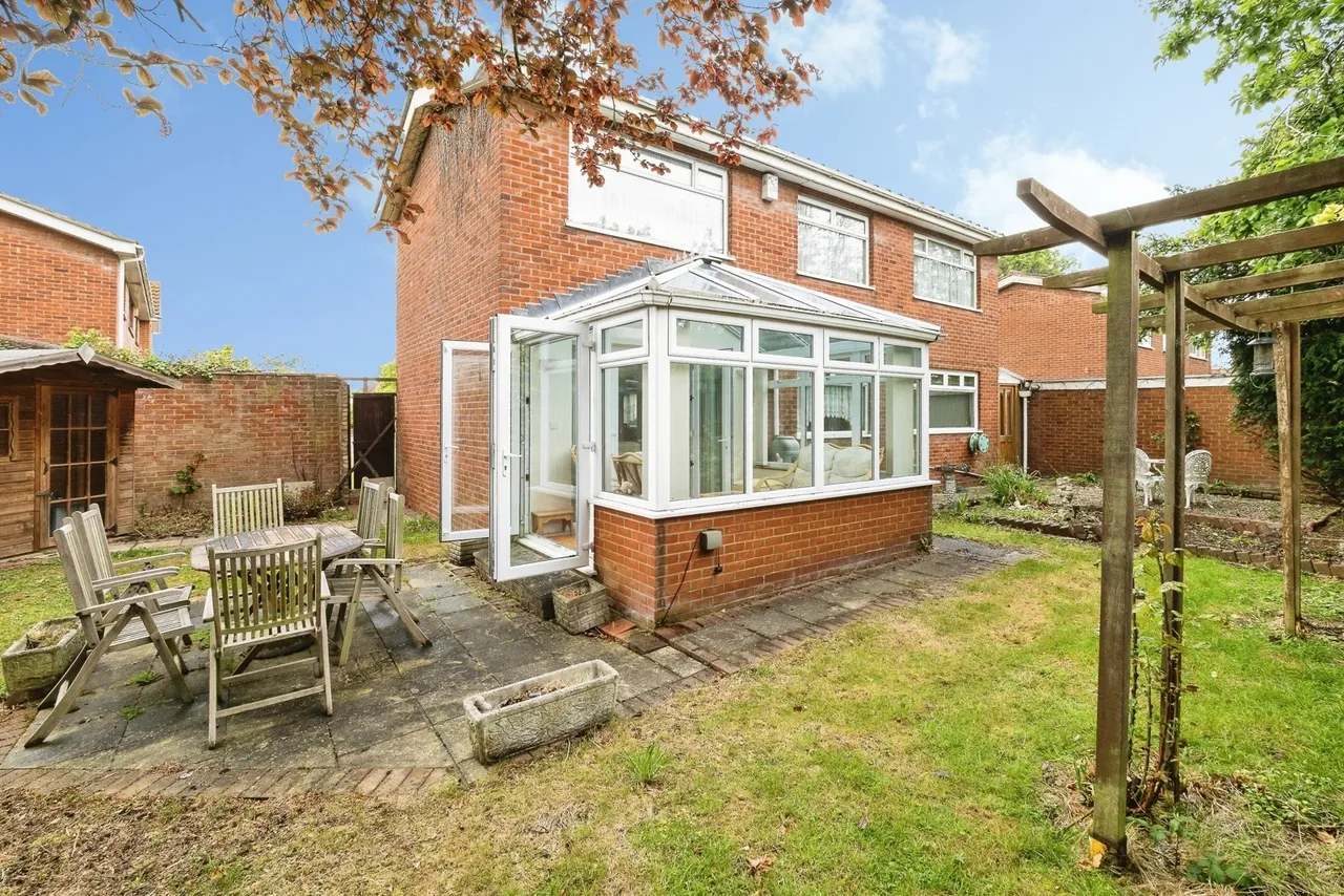 Chase House Gardens, Hornchurch, RM11, photo 32