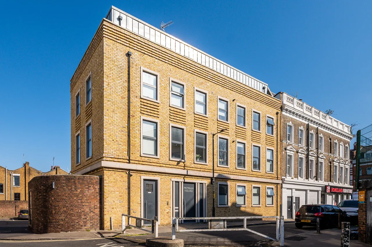 Flat 1, Petram House, Gateway, London, photo 9
