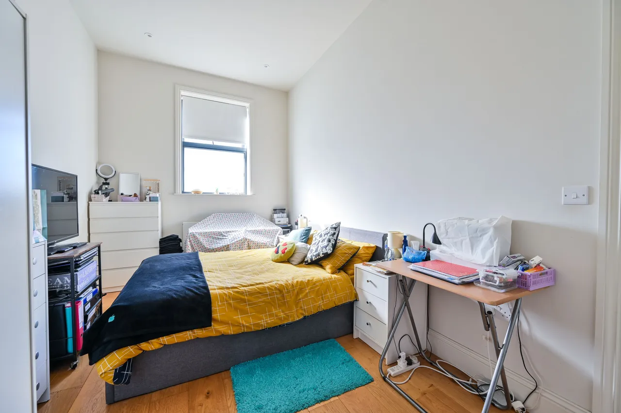 Flat 1, Petram House, Gateway, London, photo 5