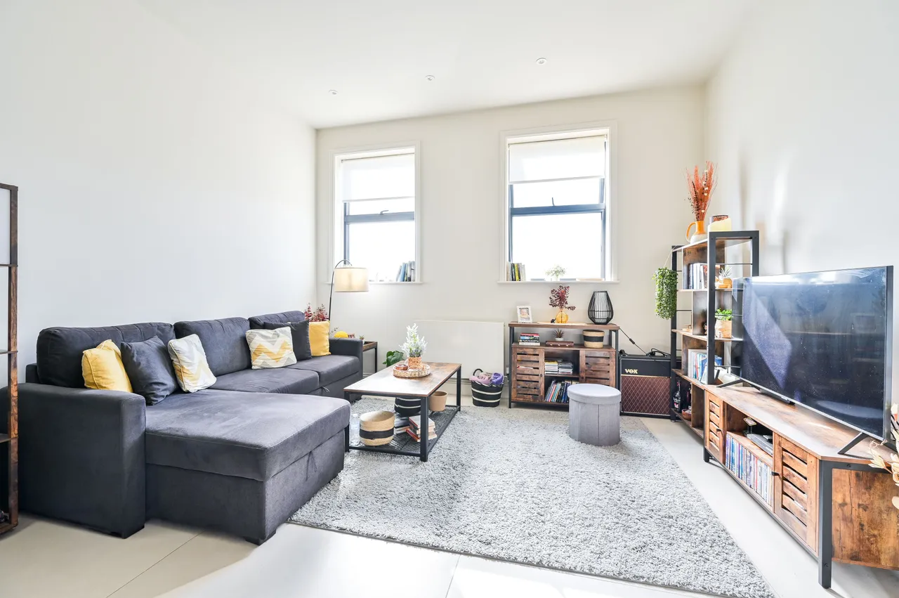 1 bed flat to rent — Flat 1, Petram House, Gateway, London