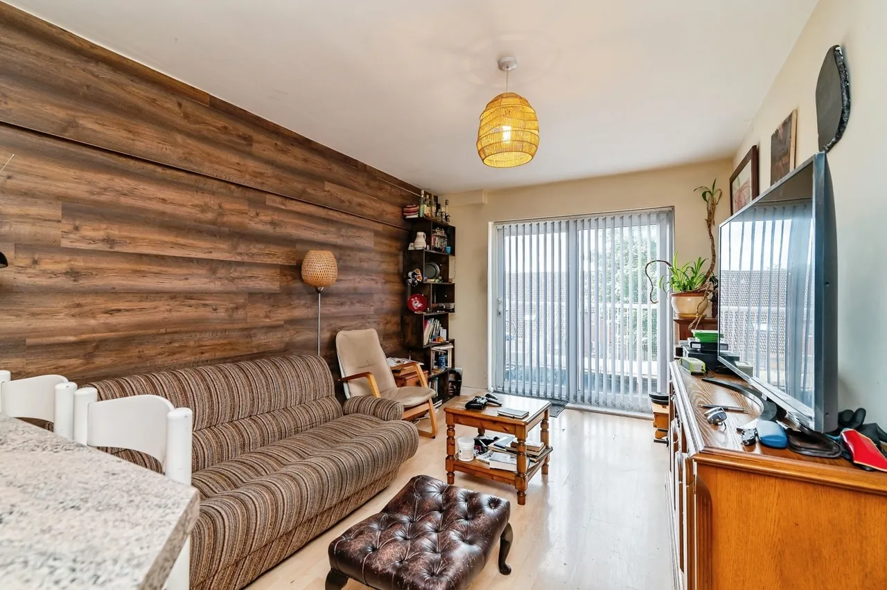 Carlton Hill, NOTTINGHAM, Nottinghamshire, NG4, photo 4