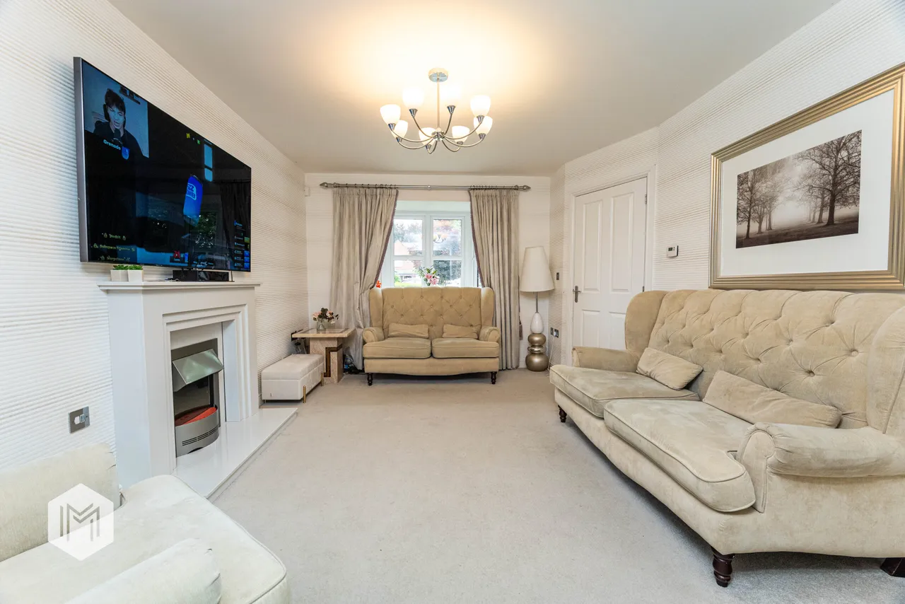 Wilpshire Close, BURY, Bury, BL9 9FU, photo 2