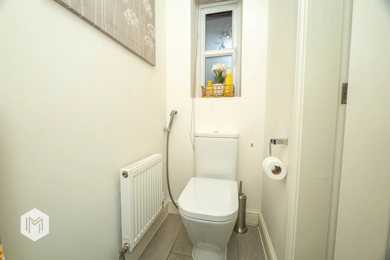 Wilpshire Close, BURY, Bury, BL9 9FU, photo 9