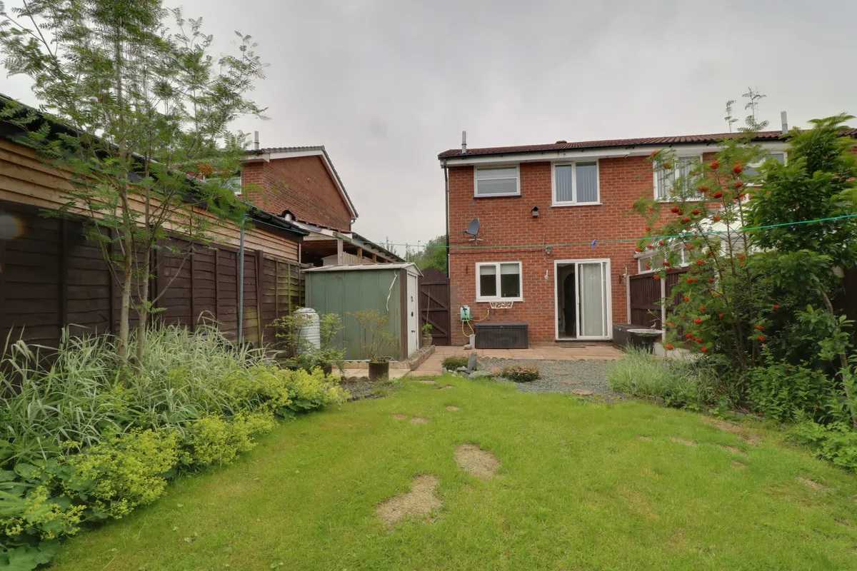 Clares Lane Close, Telford, photo 17