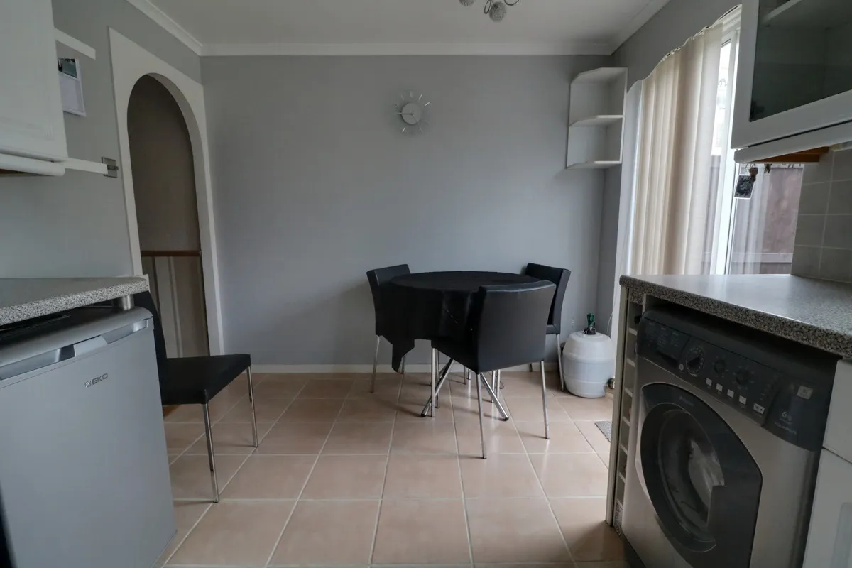 Clares Lane Close, Telford, photo 7