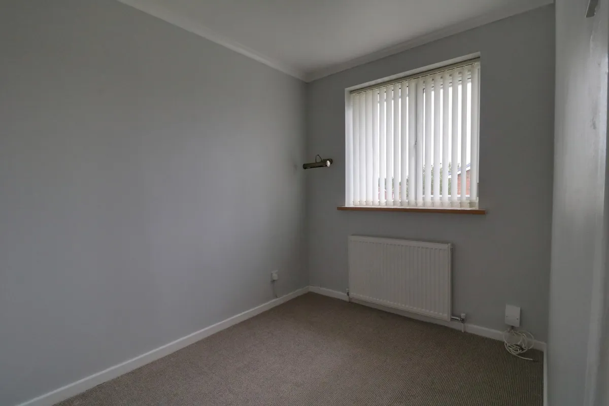 Clares Lane Close, Telford, photo 12