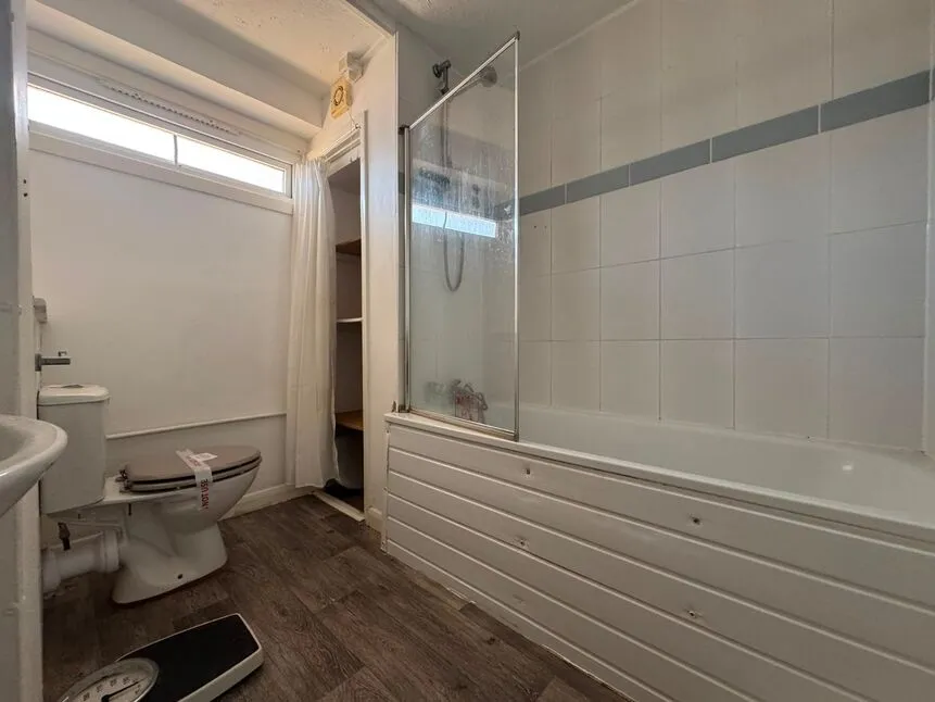 Lumsden Road, Southsea, Hampshire, PO4, photo 6