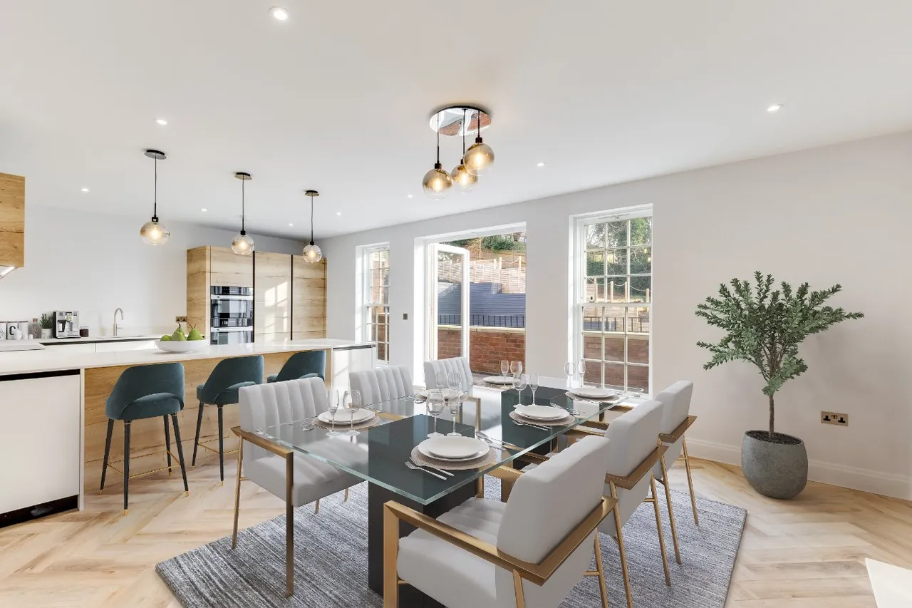 3 bed property to rent — High Beeches, 101 West Heath Road, Hampstead, London, NW3 7TN