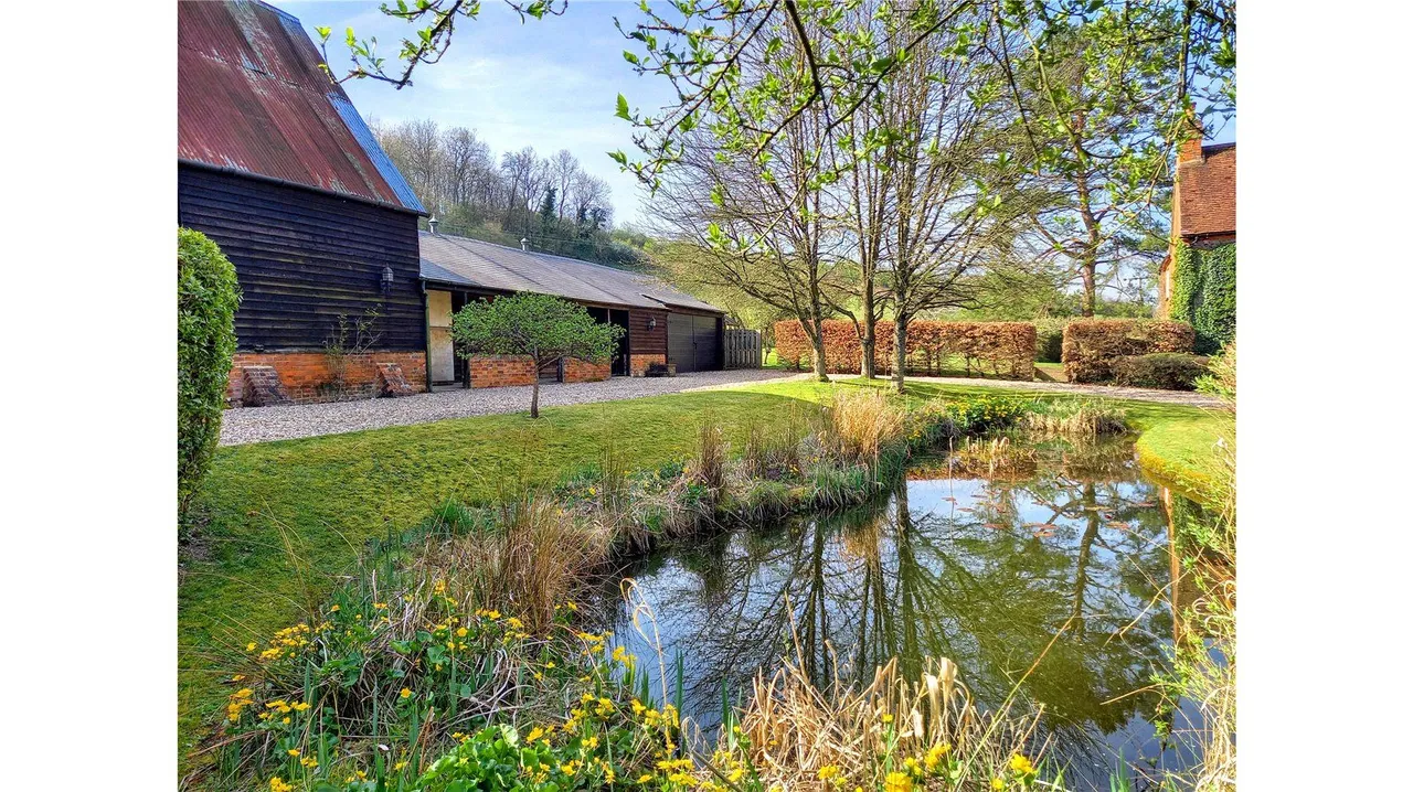 Witcha, Ramsbury, Marlborough, Wiltshire, SN8 2HQ, photo 10