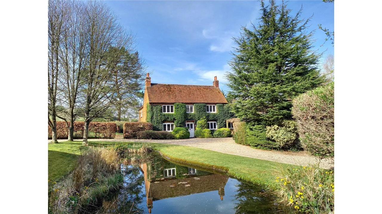 Witcha, Ramsbury, Marlborough, Wiltshire, SN8 2HQ, photo 7