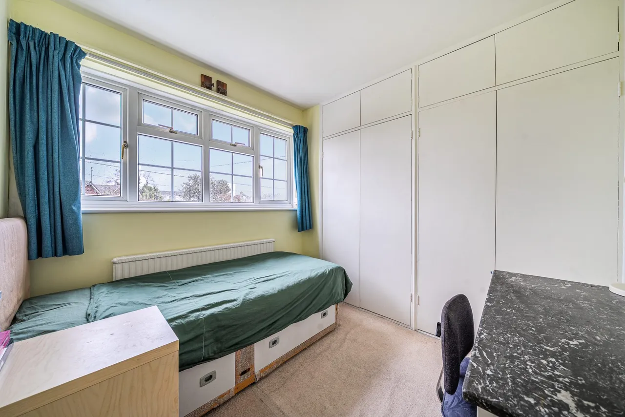 Fratton House The Street, North Warnborough, Hook, RG29 1BL, photo 11