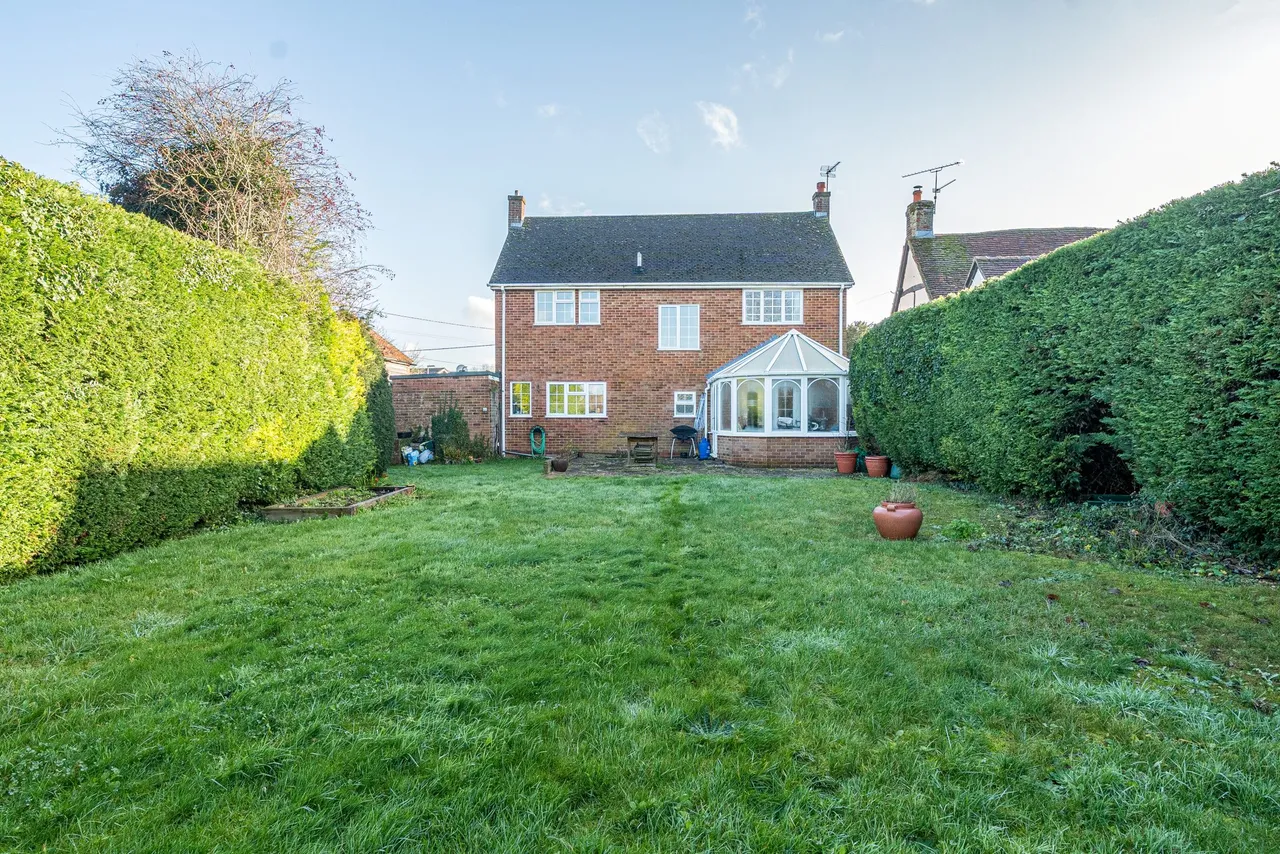 Fratton House The Street, North Warnborough, Hook, RG29 1BL, photo 15
