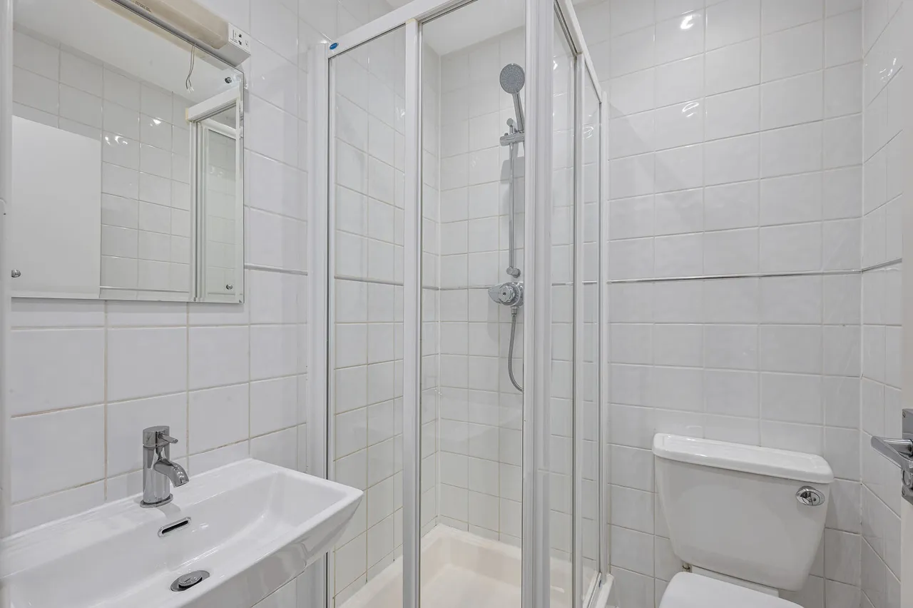 Wyke Road, Raynes Park, SW20, photo 4