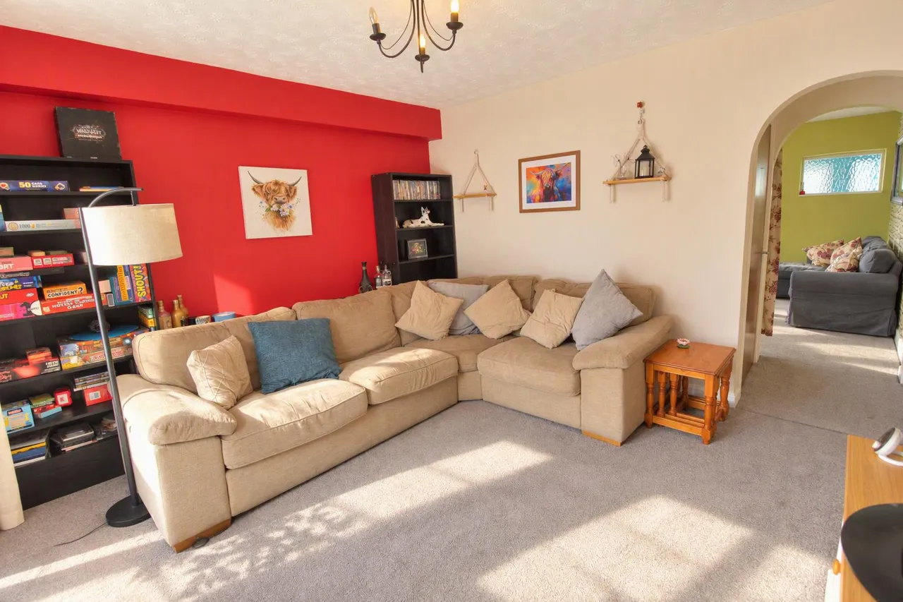 Commonside, Brierley Hill, DY5, photo 4