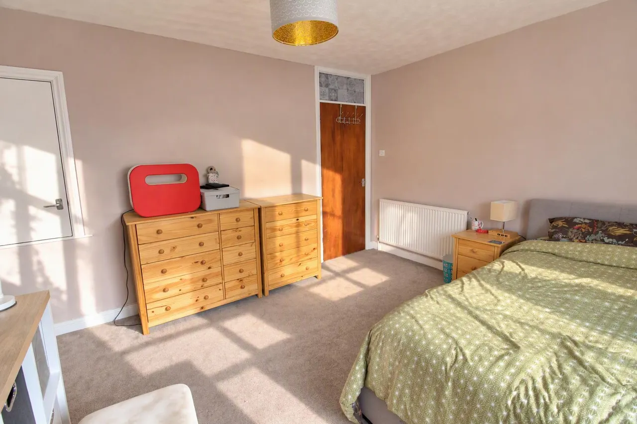 Commonside, Brierley Hill, DY5, photo 11